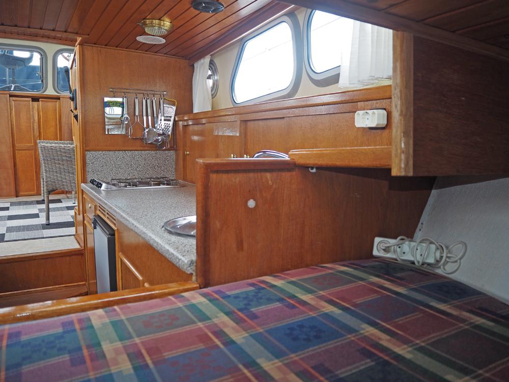 Cabin en avant, H&eacute;bergements